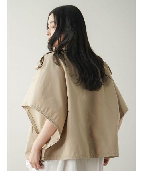 FIKA.（フィーカ）の「Trench cape jacket（その他アウター・レディース・ライトグレー/ベージュ・FREE）」の13枚目の写真