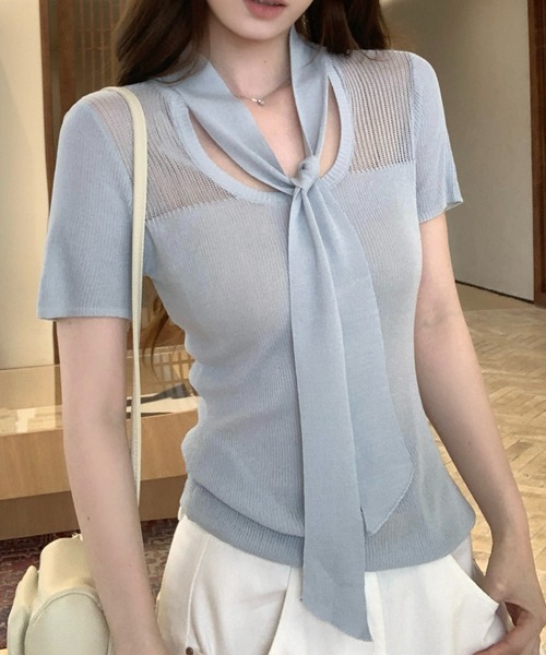 Girly Doll（ガーリードール）の「ボウタイ付き半袖ニット（ニット/セーター・レディース・ブルー/ブラック/アイボリー/ライトグレー・F）」の10枚目の写真