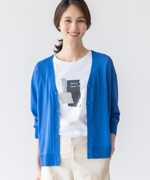 A/C DESIGN BY ALPHA CUBIC(エーシーデザインバイアルファキュービック)の「グラフィックロゴTシャツ【すごツヤ・接触冷感・UVカット】(Tシャツ/カットソー・レディース・ライトグレー/オフホワイト/ブラック・M/L/LL/3L)」の20枚目の写真