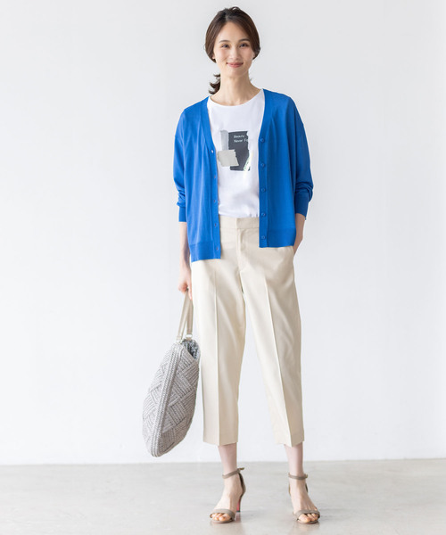 A/C DESIGN BY ALPHA CUBIC(エーシーデザインバイアルファキュービック)の「グラフィックロゴTシャツ【すごツヤ・接触冷感・UVカット】(Tシャツ/カットソー・レディース・ライトグレー/オフホワイト/ブラック・M/L/LL/3L)」の21枚目の写真