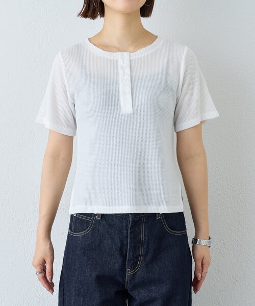 CIAOPANIC TYPY(チャオパニックティピー)の「【ZOZO限定】シアーワッフルヘンリーネックTee(Tシャツ/カットソー・レディース・ブラウン/グレー/オフホワイト/ブラック・ONE SIZE)」の7枚目の写真
