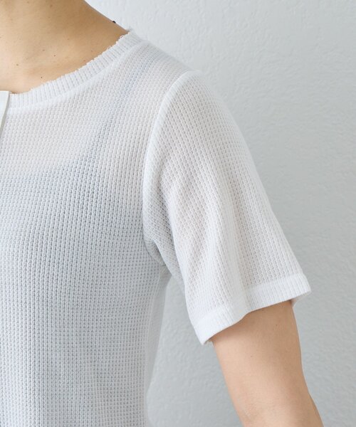 CIAOPANIC TYPY(チャオパニックティピー)の「【ZOZO限定】シアーワッフルヘンリーネックTee(Tシャツ/カットソー・レディース・ブラウン/グレー/オフホワイト/ブラック・ONE SIZE)」の13枚目の写真