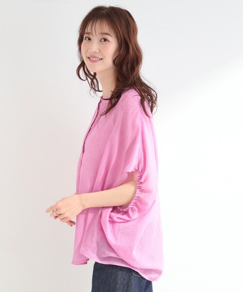 SHOO・LA・RUE(シューラルー)の「【体型カバー】バルーン風ゆるシャツブラウス(シャツ/ブラウス・レディース・ピンク系/ブラック/ブルー系その他/ブラウン系・00)」の14枚目の写真
