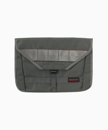 BRIEFING（ブリーフィング）の「BRIEFING / ブリーフィング BS BOX FLAP 14 AG（クラッチバッグ）」