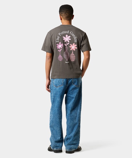 HUF（ハフ）の「THE POTTED GARDEN TEE（Tシャツ/カットソー・メンズ・ホワイト/グレイッシュベージュ/チャコールグレー・XL/L/M/S/XXL）」の19枚目の写真