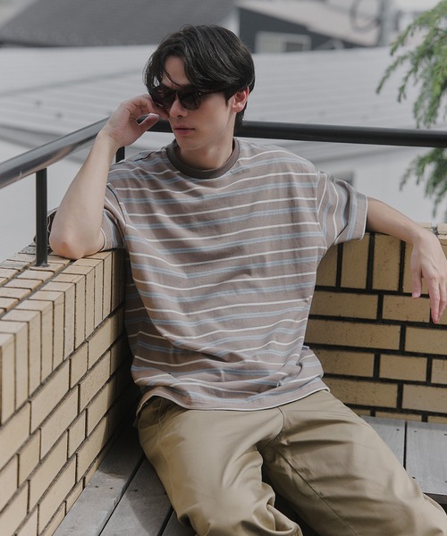 MAISON CLUB(メゾンクラブ)の「【MAISON CLUB】Over Multi Border Half Sleeve Tee / オーバーマルチボーダー半袖Tシャツ(Tシャツ/カットソー・メンズ・ホワイト/ベージュ/ネイビー・L/M)」の2枚目の写真