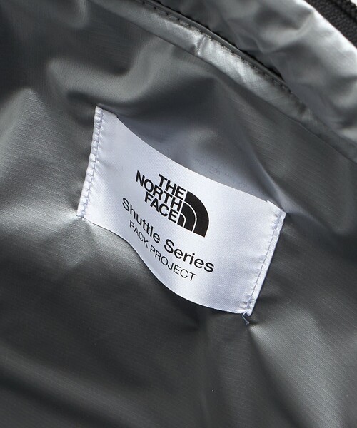 THE NORTH FACE（ザノースフェイス）の「【WEB限定】＜THE NORTH FACE＞シャトルライト デイパック（バックパック/リュック・メンズ・ブラック・FREE）」の3枚目の写真