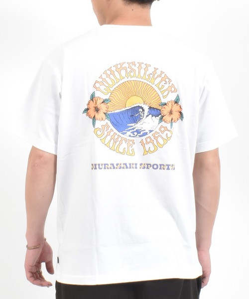 ムラサキスポーツ(ムラサキスポーツ)の「【ムラサキスポーツ限定】MURASAKI ムラサキ × QUIKSILVER クイックシルバー コラボレーション 半袖 Tシャツ QST262608M(Tシャツ/カットソー・メンズ・ホワイト/ピンク/ネイビー・M/L/XL)」の1枚目の写真