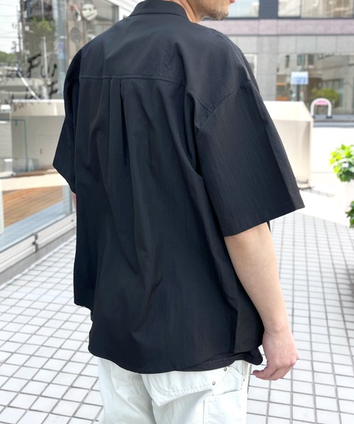 yield(イールド)の「【yield select】KUNG-FU SHIRT カンフーシャツ チャイナシャツ キレイめ 無地 半袖 シャツ(シャツ/ブラウス・メンズ・ブラック・M/L/XL/XXL/S)」の5枚目の写真