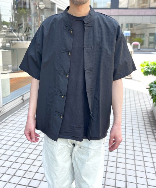 yield(イールド)の「【yield select】KUNG-FU SHIRT カンフーシャツ チャイナシャツ キレイめ 無地 半袖 シャツ(シャツ/ブラウス・メンズ・ブラック・M/L/XL/XXL/S)」の6枚目の写真