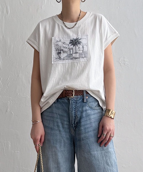 LBC(エルビーシー)の「冷感フレンチスリーブ刺繍Tシャツ(Tシャツ/カットソー・レディース・ホワイト/イエロー/チャコール/ブルー・M)」の5枚目の写真