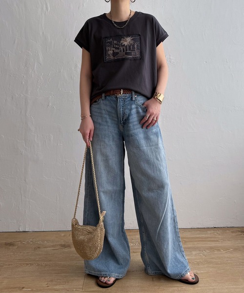 LBC(エルビーシー)の「冷感フレンチスリーブ刺繍Tシャツ(Tシャツ/カットソー・レディース・ホワイト/イエロー/チャコール/ブルー・M)」の7枚目の写真