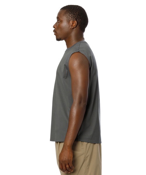 Sandinista(サンディニスタ)の「Cool Training Sleeveless Top / 接触冷感トレーニングスリーブレストップ(Tシャツ/カットソー・メンズ・ブラック/ホワイト/グリーン系その他/チャコール・SMALL/MEDIUM/LARGE)」の14枚目の写真