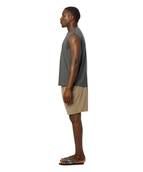 Sandinista(サンディニスタ)の「Cool Training Sleeveless Top / 接触冷感トレーニングスリーブレストップ(Tシャツ/カットソー・メンズ・ブラック/ホワイト/グリーン系その他/チャコール・SMALL/MEDIUM/LARGE)」の6枚目の写真