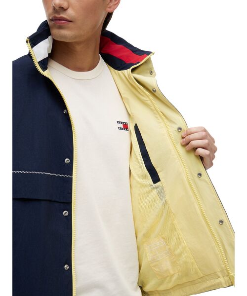 tommy jeans(トミー ジーンズ)の「ヘリテージセーリングジャケット(ナイロンジャケット・メンズ・マルチ・LARGE/MEDIUM/SMALL)」の3枚目の写真