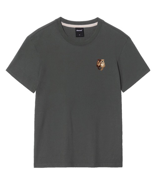 OKSTAR(オクスター)の「ハダル刺繍半袖(Tシャツ/カットソー・レディース・ブラック/ダークグリーン/カーキ/ライトベージュ/グレー/ダークグレー/ライトグレー/ダークブルー/クリーム/ホワイト/ネイビー・SMALL/MEDIUM/LARGE/X-LARGE/2XL/3XL/4XL)」の5枚目の写真