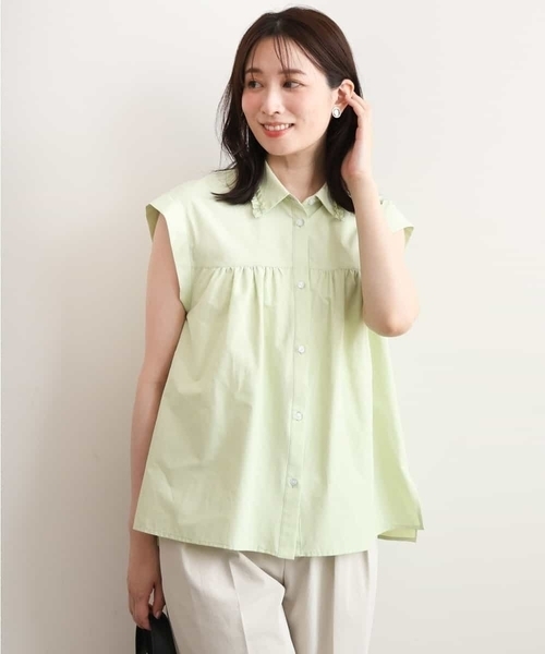 MK MICHEL KLEIN（エムケーミッシェルクラン）の「[洗える]フリルネックデザインコットン混シャツブラウス（シャツ/ブラウス・レディース・ライトグリーン/ホワイト/ネイビー・38）」の3枚目の写真