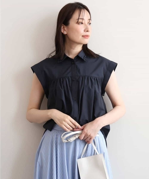 MK MICHEL KLEIN（エムケーミッシェルクラン）の「[洗える]フリルネックデザインコットン混シャツブラウス（シャツ/ブラウス・レディース・ライトグリーン/ホワイト/ネイビー・38）」の5枚目の写真