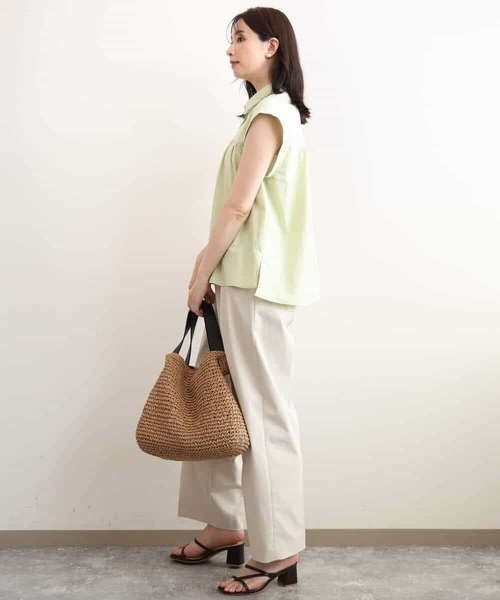 MK MICHEL KLEIN（エムケーミッシェルクラン）の「[洗える]フリルネックデザインコットン混シャツブラウス（シャツ/ブラウス・レディース・ライトグリーン/ホワイト/ネイビー・38）」の12枚目の写真