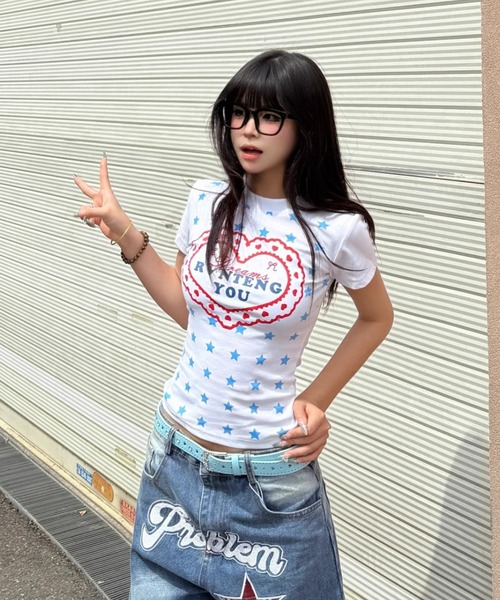 LAC-VERT(ラック・ヴェール)の「スター柄プリントTシャツ(Tシャツ/カットソー・レディース・ホワイト/イエロー・FREE)」の4枚目の写真