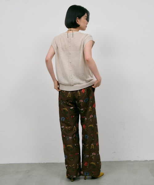 Shelly island(シェリーアイランド)の「フラワーフレーム刺繍パンツ(その他パンツ・レディース・ホワイト/ブラウン/ブラック・FREE)」の18枚目の写真