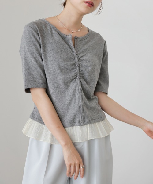 Bab(バブ)の「裾フリルヘンリーネック半袖カットソー(Tシャツ/カットソー・レディース・チャコールグレー/ブラック/アイボリー・FREE)」の20枚目の写真