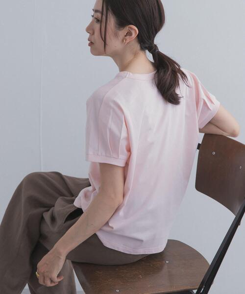 URBAN RESEARCH DOORS(アーバンリサーチドアーズ)の「『UR TECH ひやサラクール』バックポイントタックプルオーバー(Tシャツ/カットソー・レディース・ネイビー/オフホワイト/ピンク/ブラウン・FREE)」の4枚目の写真