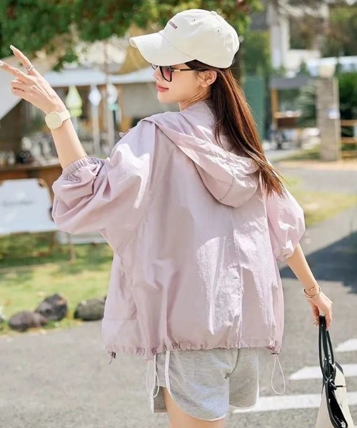 gossip！ロサンゼルス（ゴシップロサンゼルス）の「パーカータイプルーズシアーUVカットパーカージャケット（ブルゾン・レディース・ライトグリーン/イエロー/ラベンダー/ホワイト・XL/2XL/M/L）」の9枚目の写真