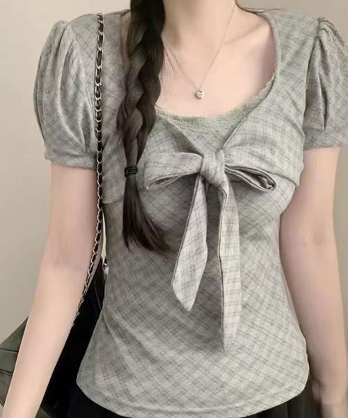ammy.(エイミードット)の「【 ammy. / エイミードット 】 ギンガムチェック フロント リボン トップス(Tシャツ/カットソー・レディース・グレー/ホワイト・FREE)」の2枚目の写真