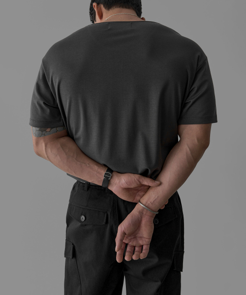 BOWLOW PRODUCT（バウロープロダクト）の「テンセルリブヘンリーネックマッスル半袖Tシャツ[ブラック]（Tシャツ/カットソー・メンズ・その他・MEDIUM/LARGE/X-LARGE）」の4枚目の写真