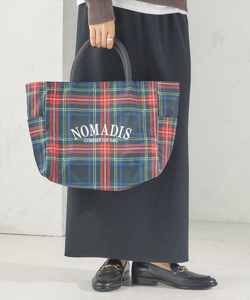 SHIPS(シップス)の「【SHIPS別注】NOMADIS: SAC2 W/16 CHECK(ハンドバッグ・レディース・グリーン/ブラック・ONE SIZE)」の4枚目の写真