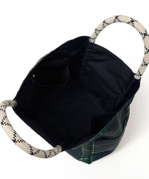 SHIPS(シップス)の「【SHIPS別注】NOMADIS: SAC2 W/16 CHECK(ハンドバッグ・レディース・グリーン/ブラック・ONE SIZE)」の22枚目の写真