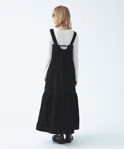 Ray BEAMS(レイビームス)の「ジャカード ティアード キャミ ワンピース(ワンピース・レディース・ブラック/アイボリー・ONE SIZE)」の15枚目の写真
