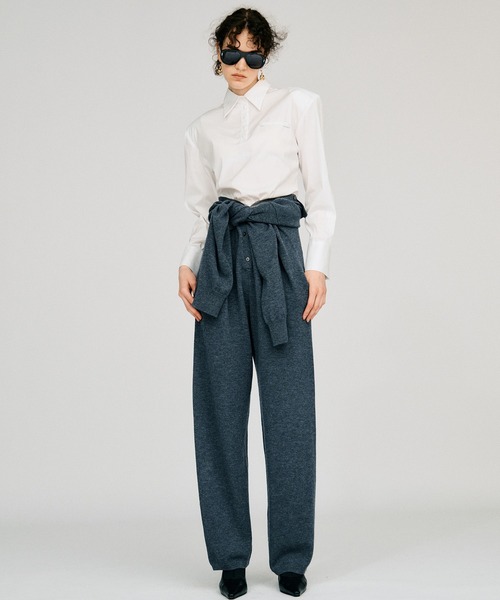 PRANK PROJECT(プランクプロジェクト)の「【2026Autumn Pre-Order】ショルダーパッドハイストレッチブロードシャツ / Shoulder Pad High-Stretch Broadcloth Shirt(シャツ/ブラウス・レディース・サックスブルー/グレー/ホワイト・FREE)」の4枚目の写真