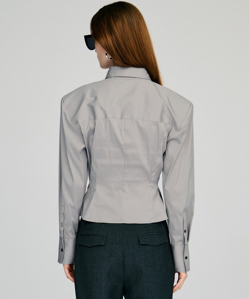 PRANK PROJECT(プランクプロジェクト)の「【2026Autumn Pre-Order】ショルダーパッドハイストレッチブロードシャツ / Shoulder Pad High-Stretch Broadcloth Shirt(シャツ/ブラウス・レディース・サックスブルー/グレー/ホワイト・FREE)」の13枚目の写真