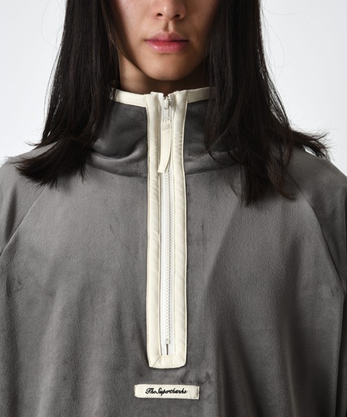 SUPERTHANKS(スーパーサンクス)の「ベロアハーフジッププルオーバーVelour Half zip pullover(スウェット・メンズ・ブラック×グレー/グレー×ホワイト/ブラック×ブラック/グレー・L/M/S)」の1枚目の写真