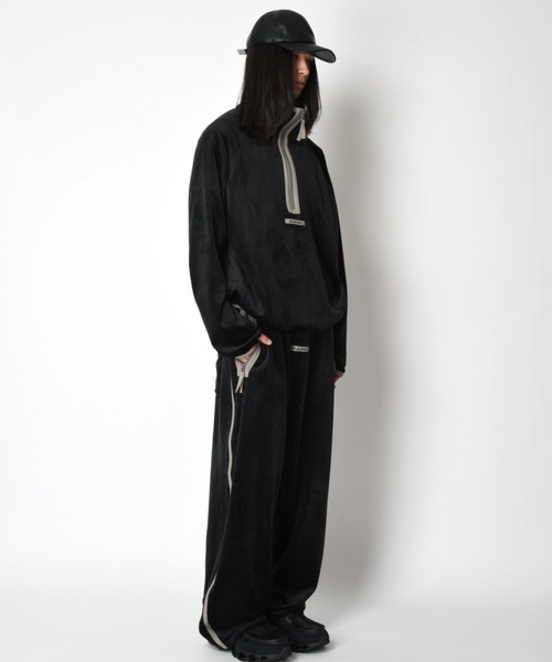 SUPERTHANKS(スーパーサンクス)の「ベロアハーフジッププルオーバーVelour Half zip pullover(スウェット・メンズ・ブラック×グレー/グレー×ホワイト/ブラック×ブラック/グレー・L/M/S)」の16枚目の写真