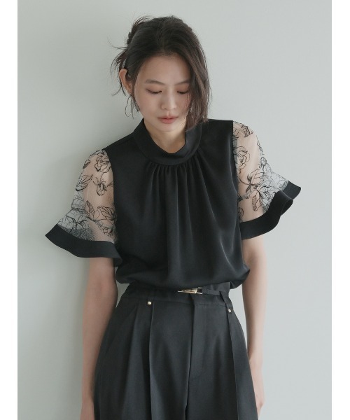Ruffles sleeve blouse — блуза с оборками