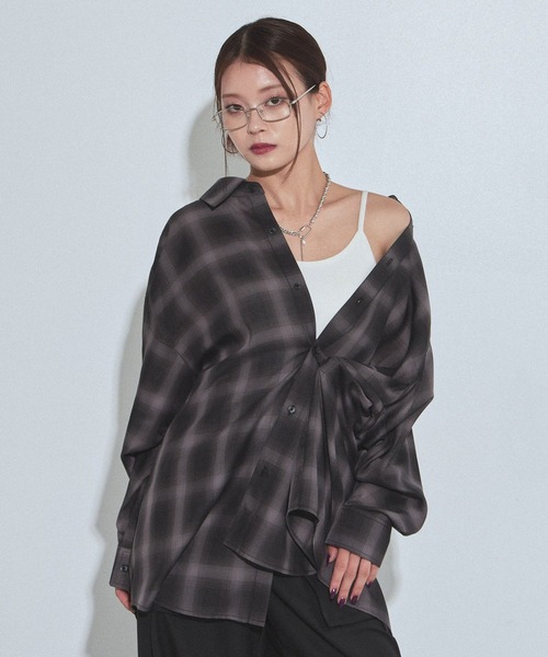 PAGEBOY(ページボーイ)の「オンブレチェックシャツ/チェックシャツ【2WAY仕様/シワになりにくい】(シャツ/ブラウス・レディース・ブラック/ブラウン/ブルー・FREE)」の12枚目の写真