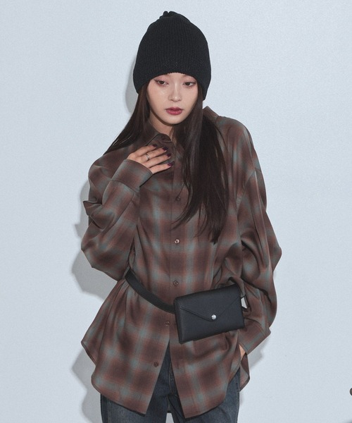 PAGEBOY(ページボーイ)の「オンブレチェックシャツ/チェックシャツ【2WAY仕様/シワになりにくい】(シャツ/ブラウス・レディース・ブラック/ブラウン/ブルー・FREE)」の20枚目の写真