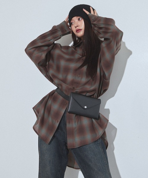 PAGEBOY(ページボーイ)の「オンブレチェックシャツ/チェックシャツ【2WAY仕様/シワになりにくい】(シャツ/ブラウス・レディース・ブラック/ブラウン/ブルー・FREE)」の21枚目の写真
