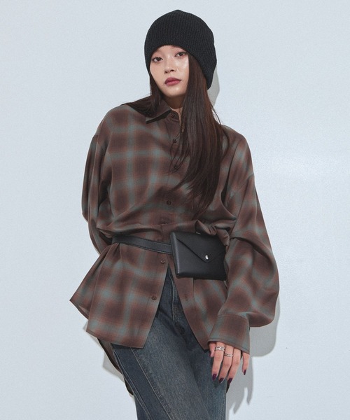 PAGEBOY(ページボーイ)の「オンブレチェックシャツ/チェックシャツ【2WAY仕様/シワになりにくい】(シャツ/ブラウス・レディース・ブラック/ブラウン/ブルー・FREE)」の22枚目の写真