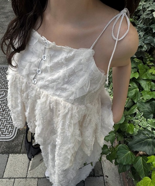 WILLFULLY（ウィルフリー）の「cut jacquard tulle gather camisole（キャミソール・レディース・モカ/アイボリー/ブラック・FREE）」の21枚目の写真