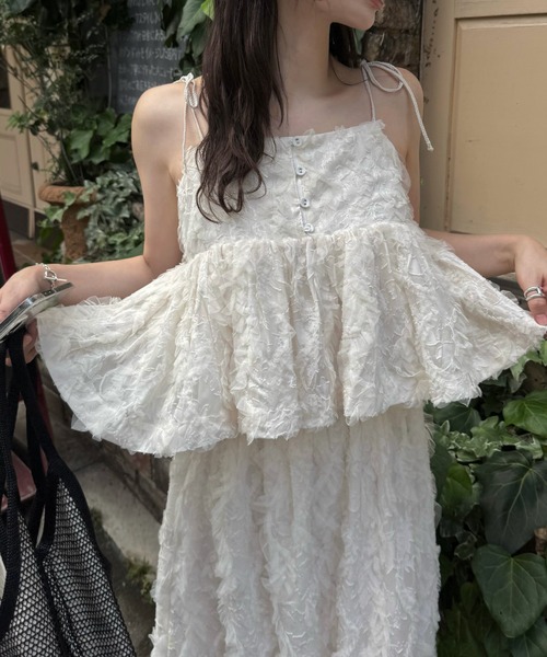 WILLFULLY（ウィルフリー）の「cut jacquard tulle gather camisole（キャミソール・レディース・モカ/アイボリー/ブラック・FREE）」の14枚目の写真
