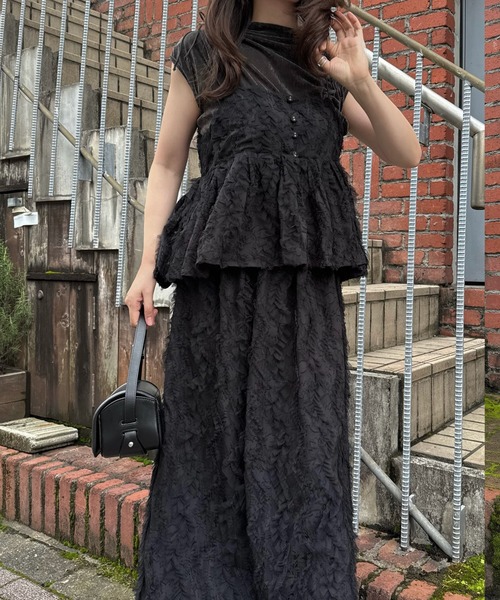 WILLFULLY（ウィルフリー）の「cut jacquard tulle gather camisole（キャミソール・レディース・モカ/アイボリー/ブラック・FREE）」の6枚目の写真