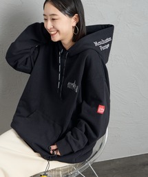 Manhattan Portage（マンハッタンポーテージ）の「【WEB先行予約】[MANHATTAN PORTAGE マンハッタンポーテージ] 別注 フードロゴ刺繍 スウェットパーカー（パーカー）」