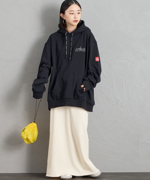 別注 帽兜刺繡標誌連帽上衣