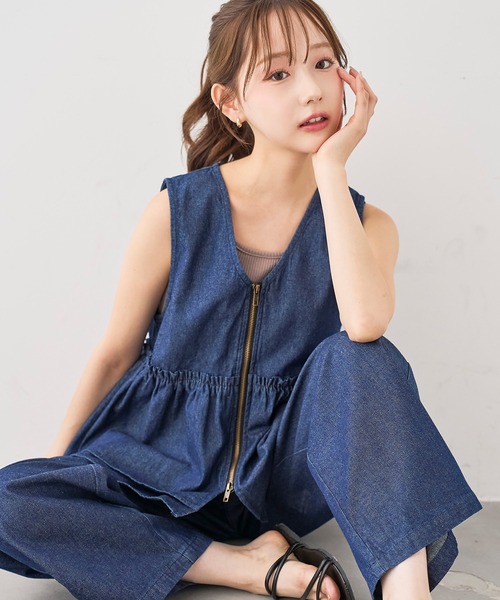 mil(ミル)の「ライトデニム Wジップ ペプラムジレ/セットアップ対応【588209】(ベスト・レディース・インディゴブルー/ブラック・XS/S)」の14枚目の写真