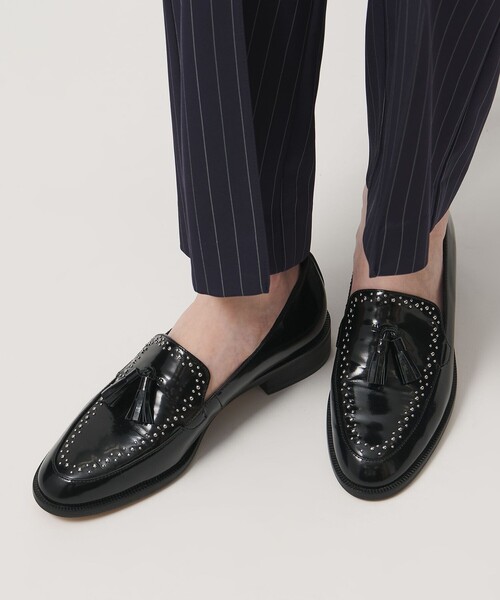 UNITED ARROWS（ユナイテッドアローズ）の「スタッズ タッセル ローファー（ローファー・レディース・ブラック・35/35h/36/36h/37/37h/38）」の2枚目の写真