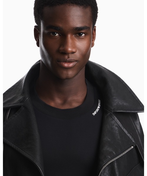 EMPORIO ARMANI(エンポリオアルマーニ)の「【エンポリオ アルマーニ】レギュラーフィット Tシャツ モダール混紡ジャージー(Tシャツ/カットソー・メンズ・ブラック/オフホワイト・LARGE/X-LARGE/X-SMALL/SMALL/MEDIUM)」の6枚目の写真